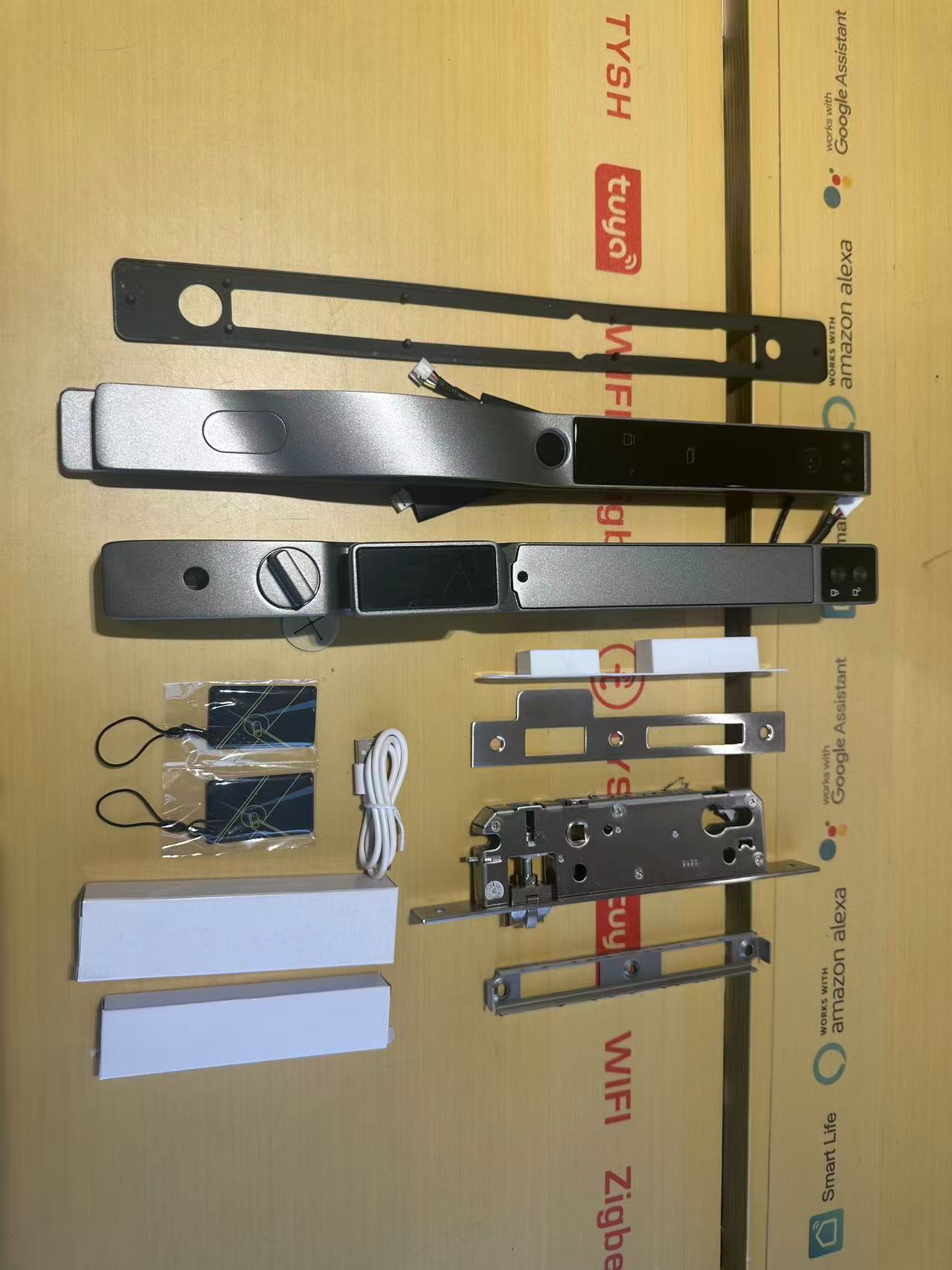 TYSH Tuya防水3D顔認証アルミ製スライドドアロック電 - Door Lock Smart Keypad のレビューと価格